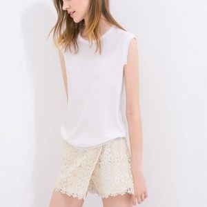 Zara Basic Lace Short/Skirt Skorts